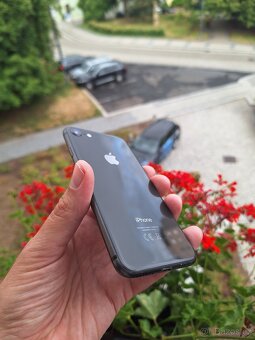 iPhone 8 64gb black, baterie 97% - 6