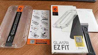 Iphone 15 pro 128GB natural titanium - baterie 94% - 6