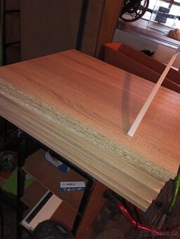 Velká šatní skříň - 6