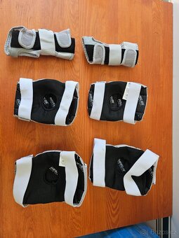 SKATEBOARD, BRUSLE - CHRÁNIČE KLOUBŮ - 6