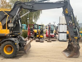 Kolový bagr Volvo EW140C - 6