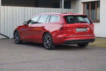 Volvo V60 D3 Momentum Automat+LED+Tažné+Panorama - 6
