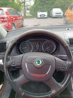 Škoda Octavia 1,6 TDi 77kW GREENLINE, r.v. 2010 - 6