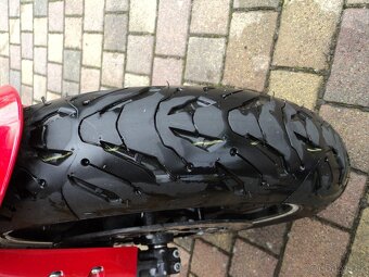 Yamaha YZE R6 - 6