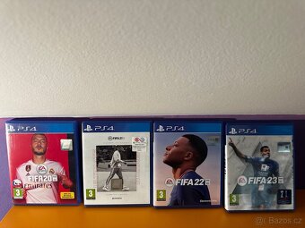 Prodám ps4 slim+2x dualshock+sluchatka+pár her - 6