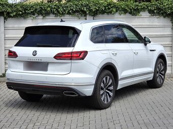 Volkswagen Touareg 3,0 TDi 210kW 4M Eleg.Vent.sed. ČR 1.maj - 6
