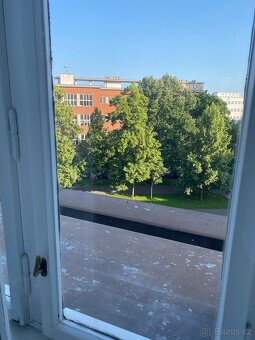 Pronájem bytu 2+kk v Hradci Králové - 6