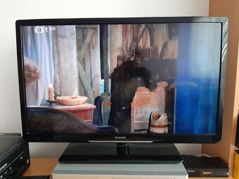 Philips TV + set-top box Strong s úhlopříčkou 81cm - 6