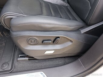 Volkswagen Touareg 3.0 TDi 210kw - 6