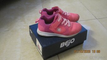 Boty, tenisky BEJO, sandálky Baťa, vel. 33, 34 - 6