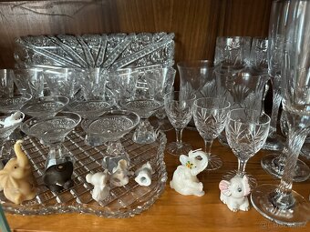 Broušené sklo, celé sady, skleničky, vázy - 6