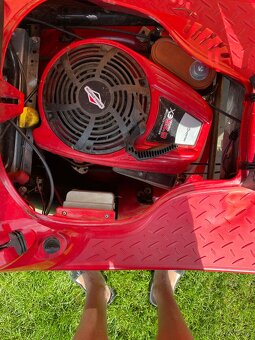 Zahradní traktůrek xe80 - 6