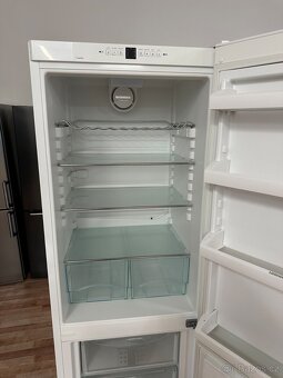 Lednice s mrazákem Liebherr (116) - 6