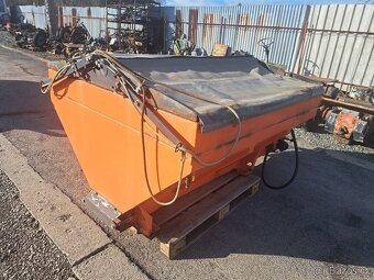 Komunální sypač EPOKE S2300H - 6