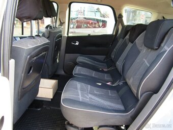 Renault Grand Scenic II 1,9 dCi 88 kW 2004 - 6