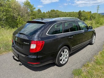 ŠKODA SUPERB II 2.0 TDI COMBI/DSG/125 kW/ZÁRUKA/JARNÍ SLEVA - 6