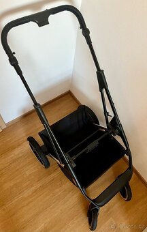 Kočárek MOON ROCCA edition 2022 - 6