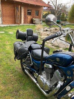 Suzuki Intruder VS 750 - 6