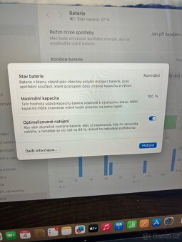 Apple MacBook Air - 6