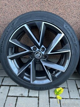 Alu VEGA R18 + pneu 235/45/18 - 6
