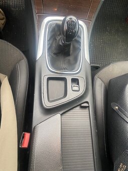 Opel Insignia 2.0 CDTi - 6