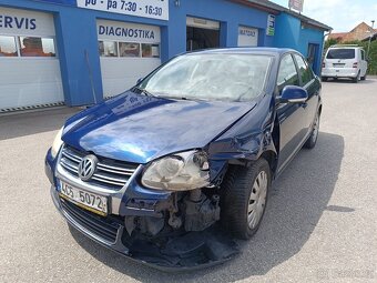 Volkswagen Jetta - 6