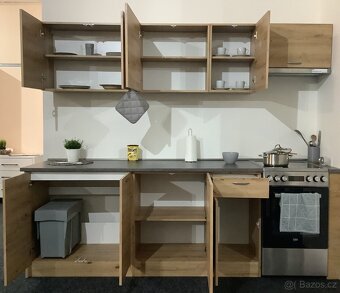 Nepoužitá moderní kuchyně MELÁNIE - 6