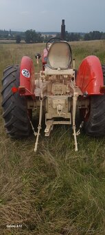 Traktor Zetor Super 50 - 6