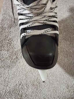 Prodám lední brusle Bauer Supreme One 4, 38.5 - 6