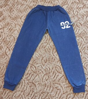 Chlapecké tepláky od vel. 158 - 6