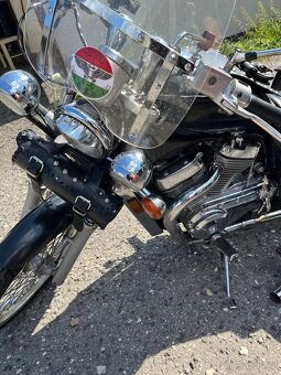 Suzuki VS 750 intruder SLEVA - 6