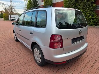 Touran 1.9TDI 77kW bez koroze,serviska,tempomat,digi.klima - 6