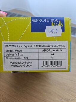 Celoročky Protetika vel 24 - 6