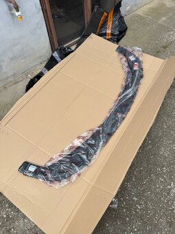 BMW e60 / e61 Maxton design spoiler pod přední nárazník - 6