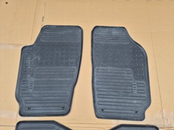 sada gumových koberců Škoda Fabia I (6Y) DCC400001 - 6