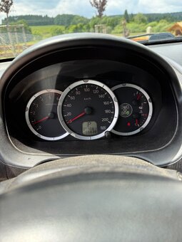 Mitsubishi L200 - 6