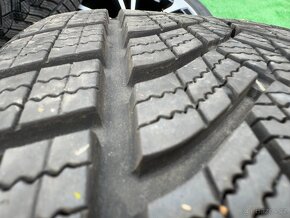 Originál alu kola Mercedes 5x112 R18 zimní W206 - 6