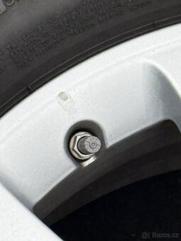 Letní kola Mercedes A B w177 205/55 R17 ET44 - 6