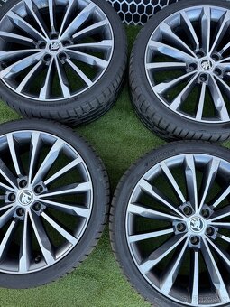 Škoda Superb - Trinity - ORIGINÁLNÍ LETNÍ SADA - 6