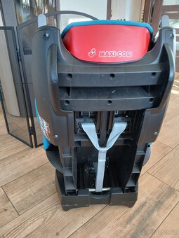 Dětská autosedačka 9-18kg - 6