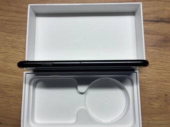 iPhone SE - 6