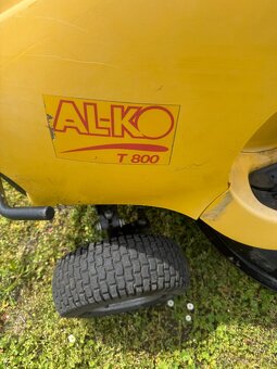 Prodám plně funční zahradní traktůrek alko - 6
