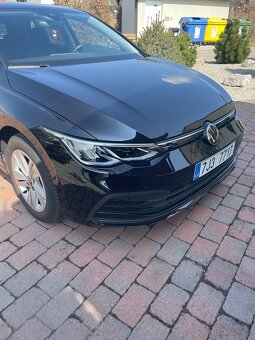 Volkswagen Golf 8 1,5TSI 150PS 2023 nehav.1.majitel težné - 6