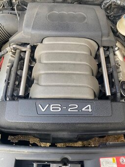 Audi A6 2.4i V6 130kW - 6