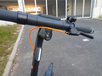 Elektrická koloběžka SEGWAY NINEBOT E2 PRO - 6