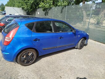 Hyundai i30 1.6 CRDi, 2009, nová STK, dobrý stav Prodávám o - 6