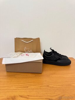 CHRISTIAN LOUBOUTIN - 6
