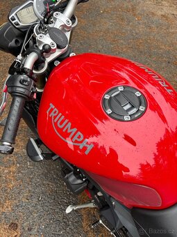 Triumph street triple 675 - 6