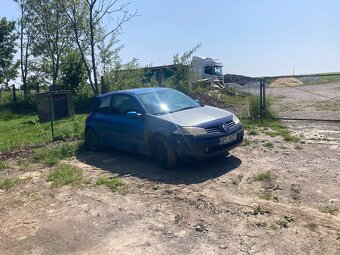 Renault Megane 1,4 benzin, r.v. 2004 - 6