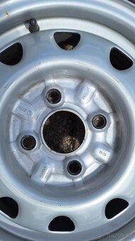Disk Škoda Felicia R13 s pneu Kleber 165/70 - 6